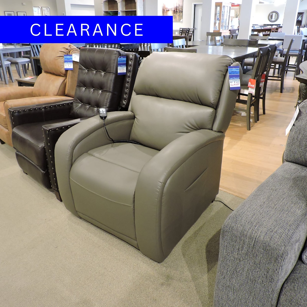 UltraComfort Clearance Recliner