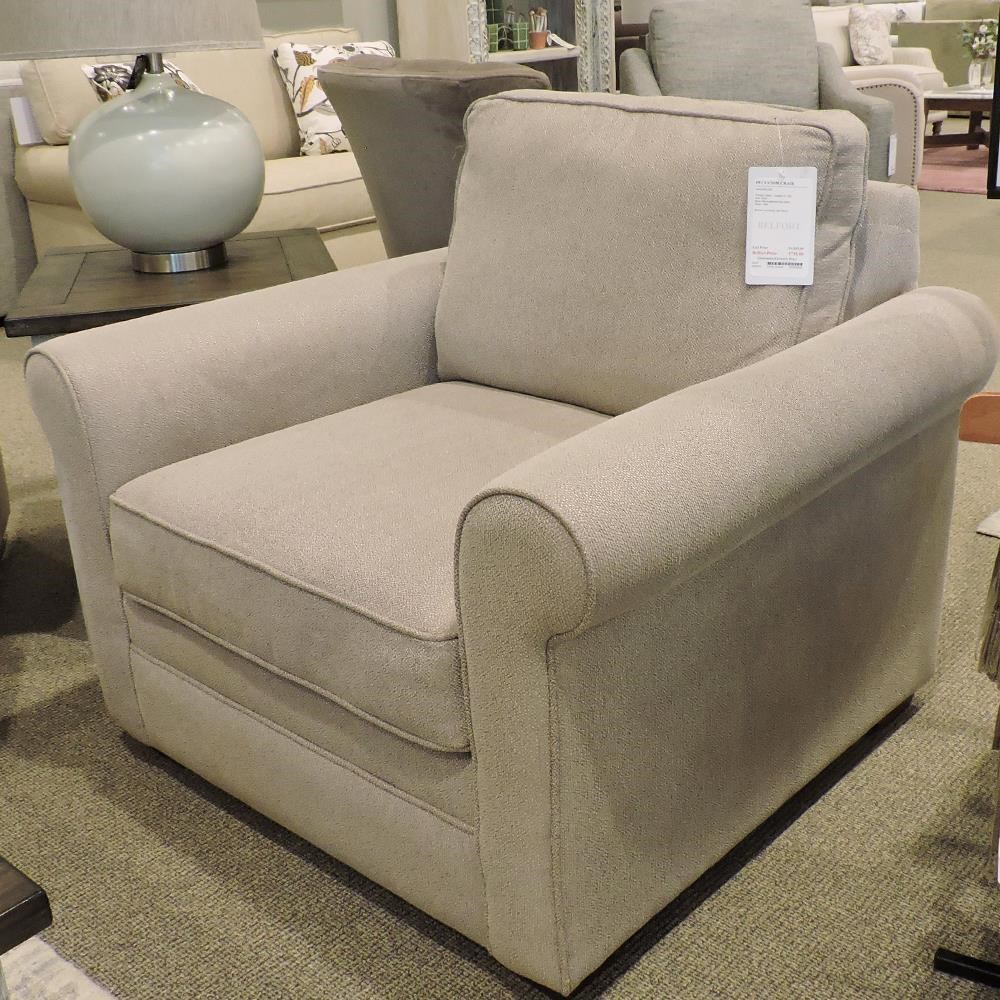 Chair w/Semi Box Welt