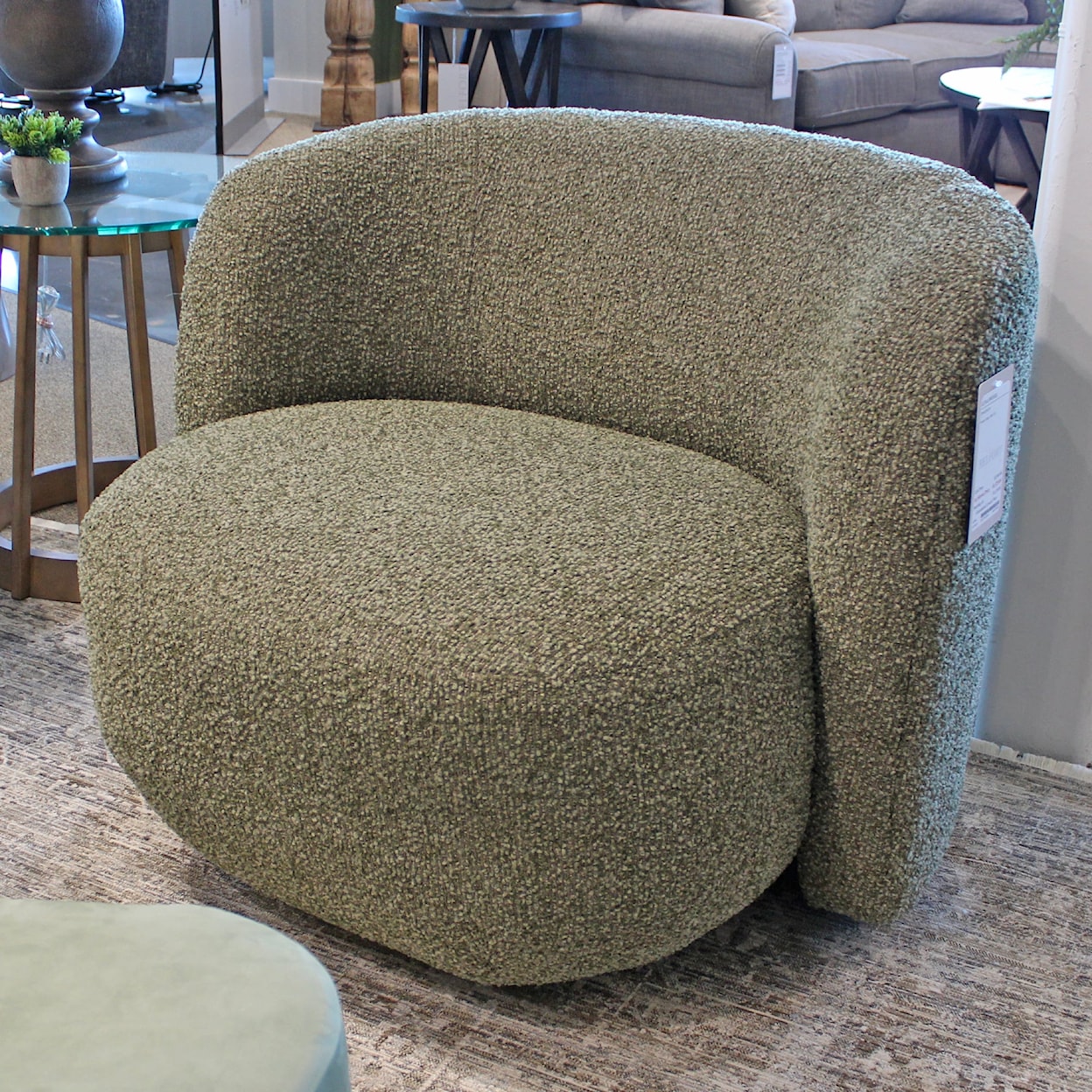 MDRN Swivel Chairs Luna Swivel Chair