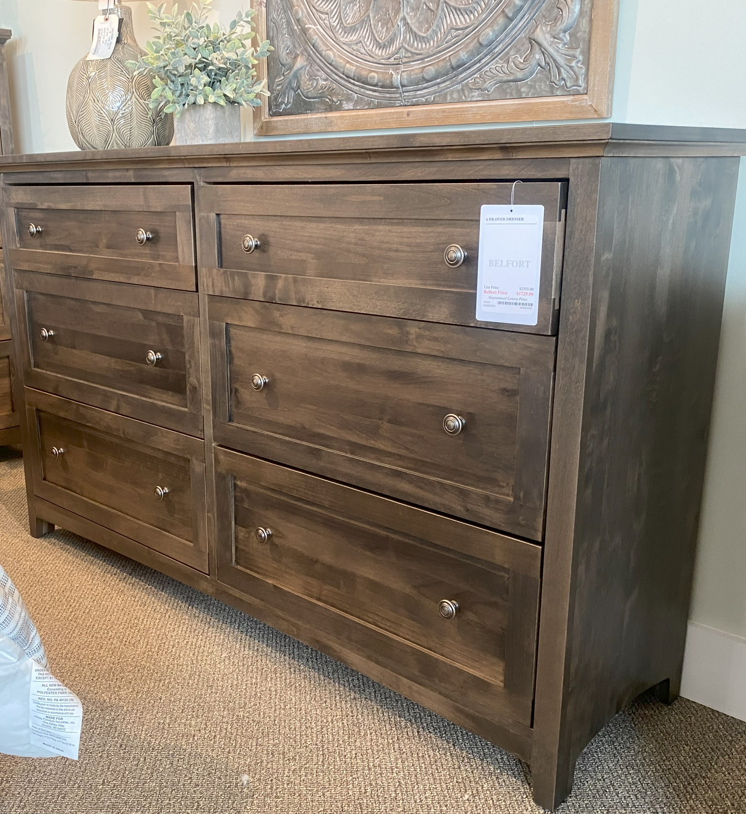 6-Drawer Dresser