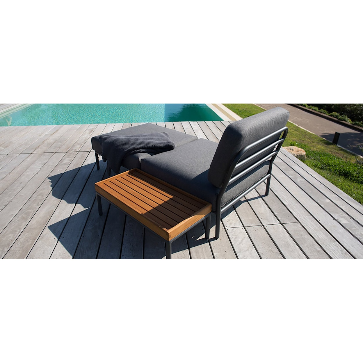 HOUE Outdoor Lounge Level Bamboo Side Table