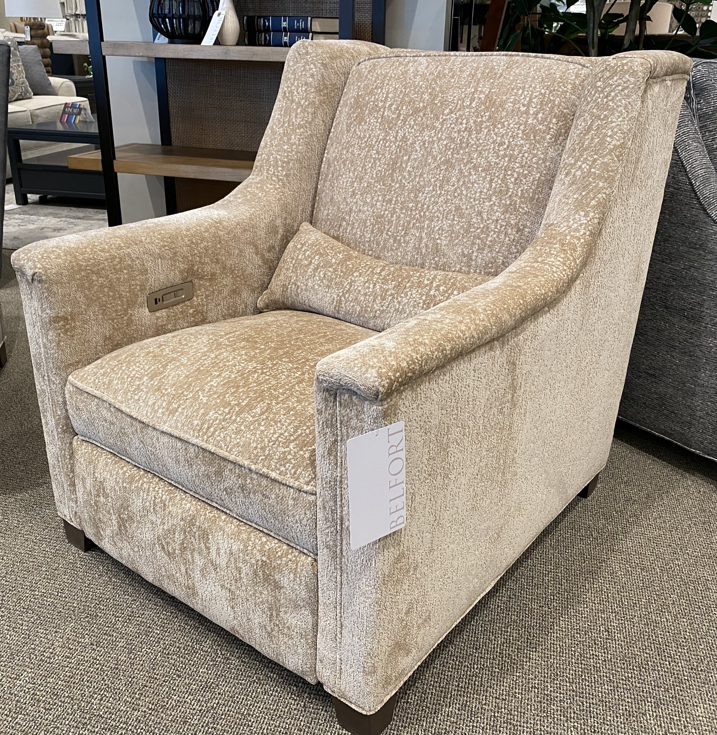 U Choose Motion Petite Recliner