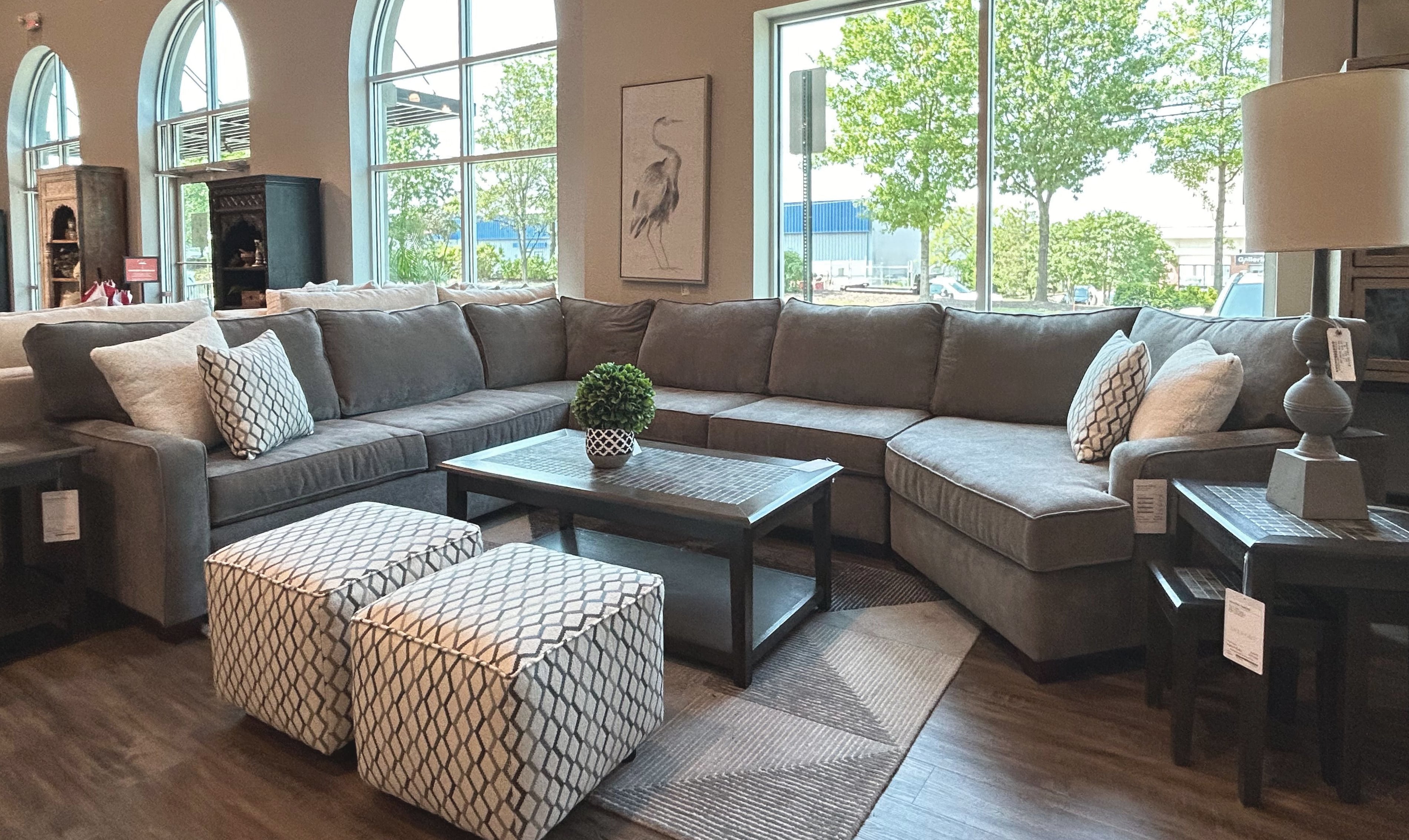 Belfort Essentials Eliot Sectional