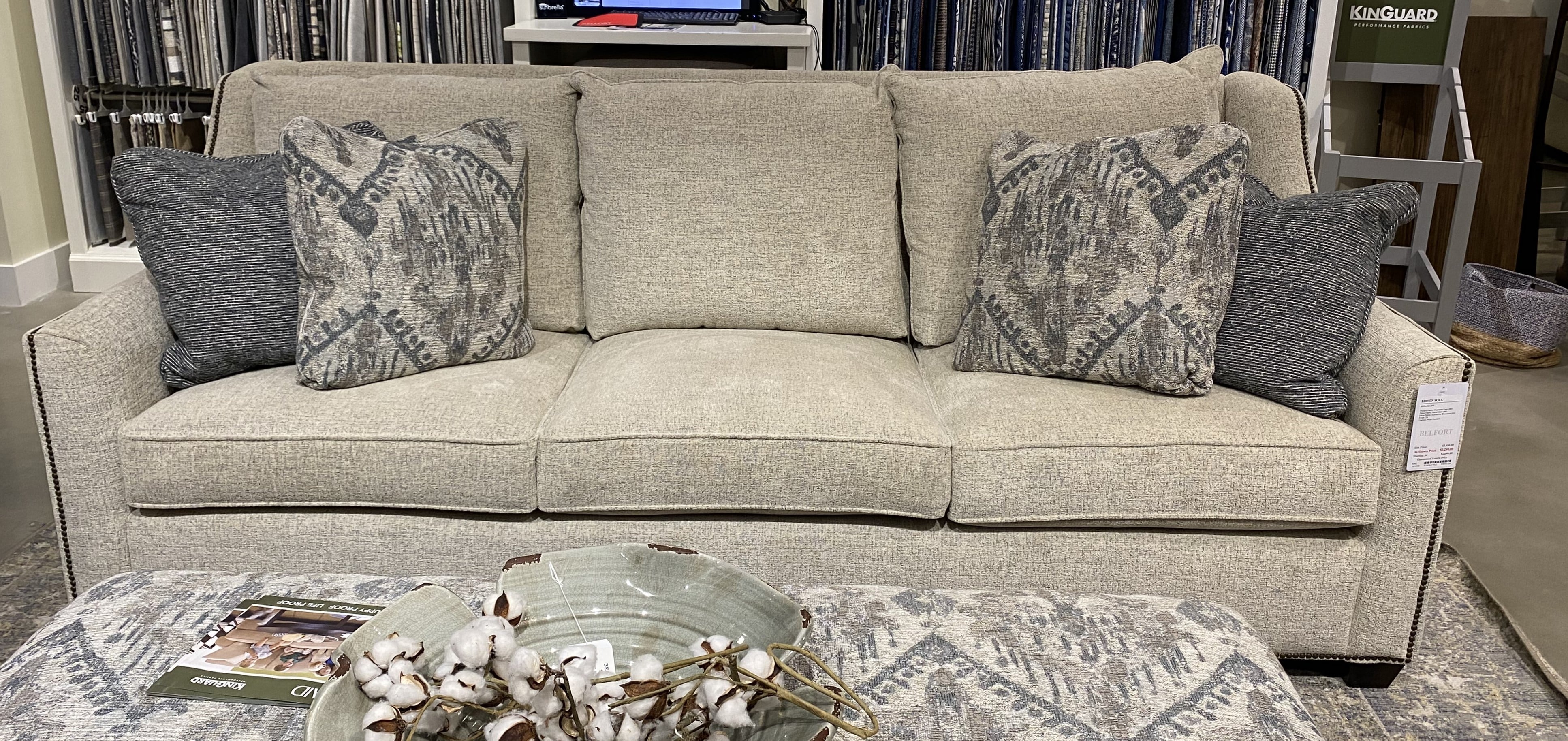 Kincaid Furniture Edison 340154497 Sofa | Belfort Furniture | Uph