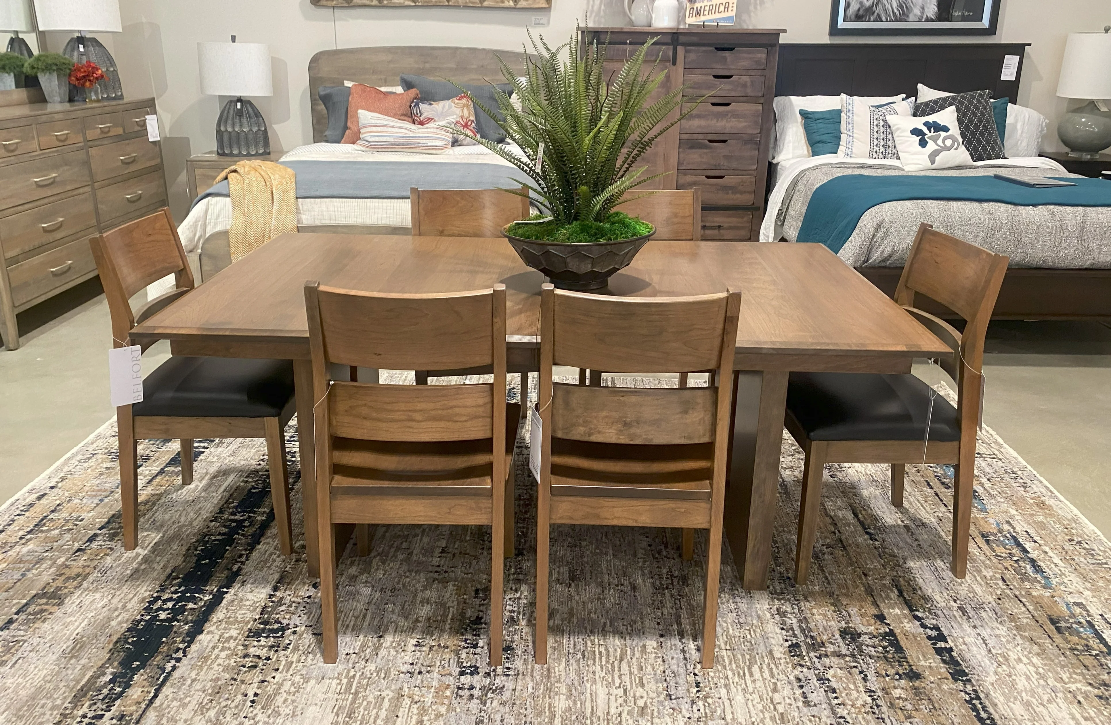 Daniel's Amish Crew CrewDining Set 7 Piece Dining Set Belfort