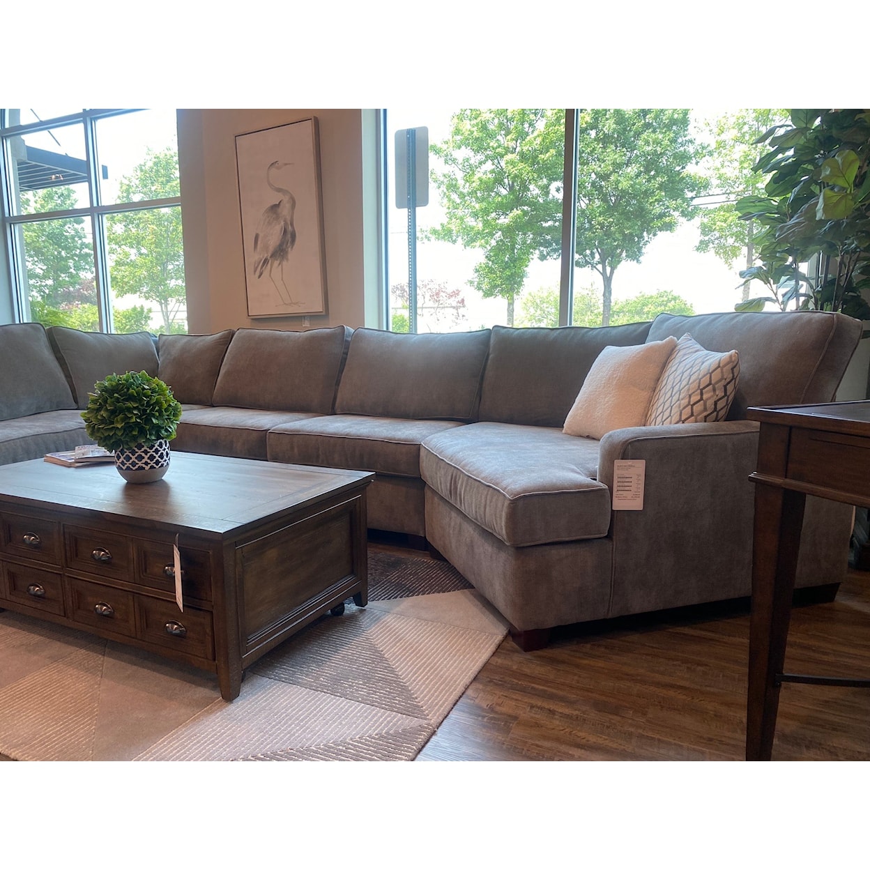 Belfort Essentials Eliot Sectional