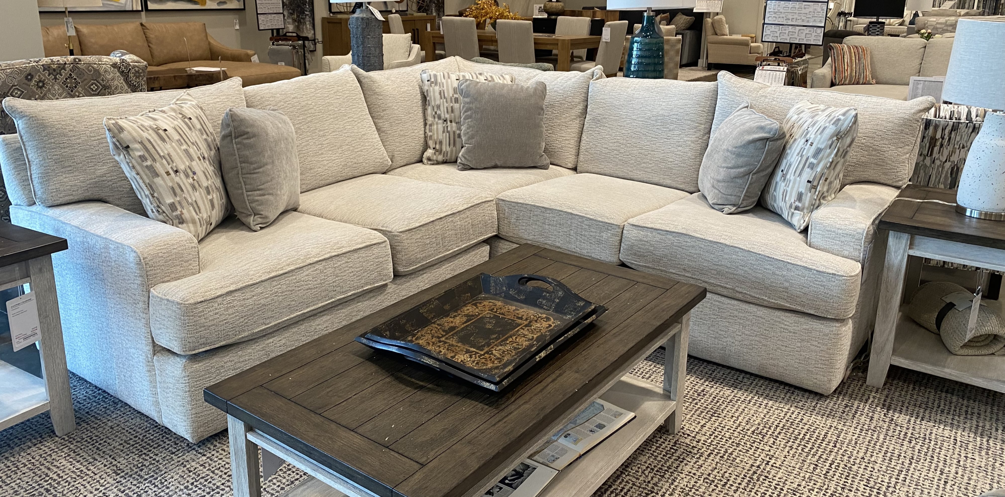 Right-Facing 2-Piece Sectional