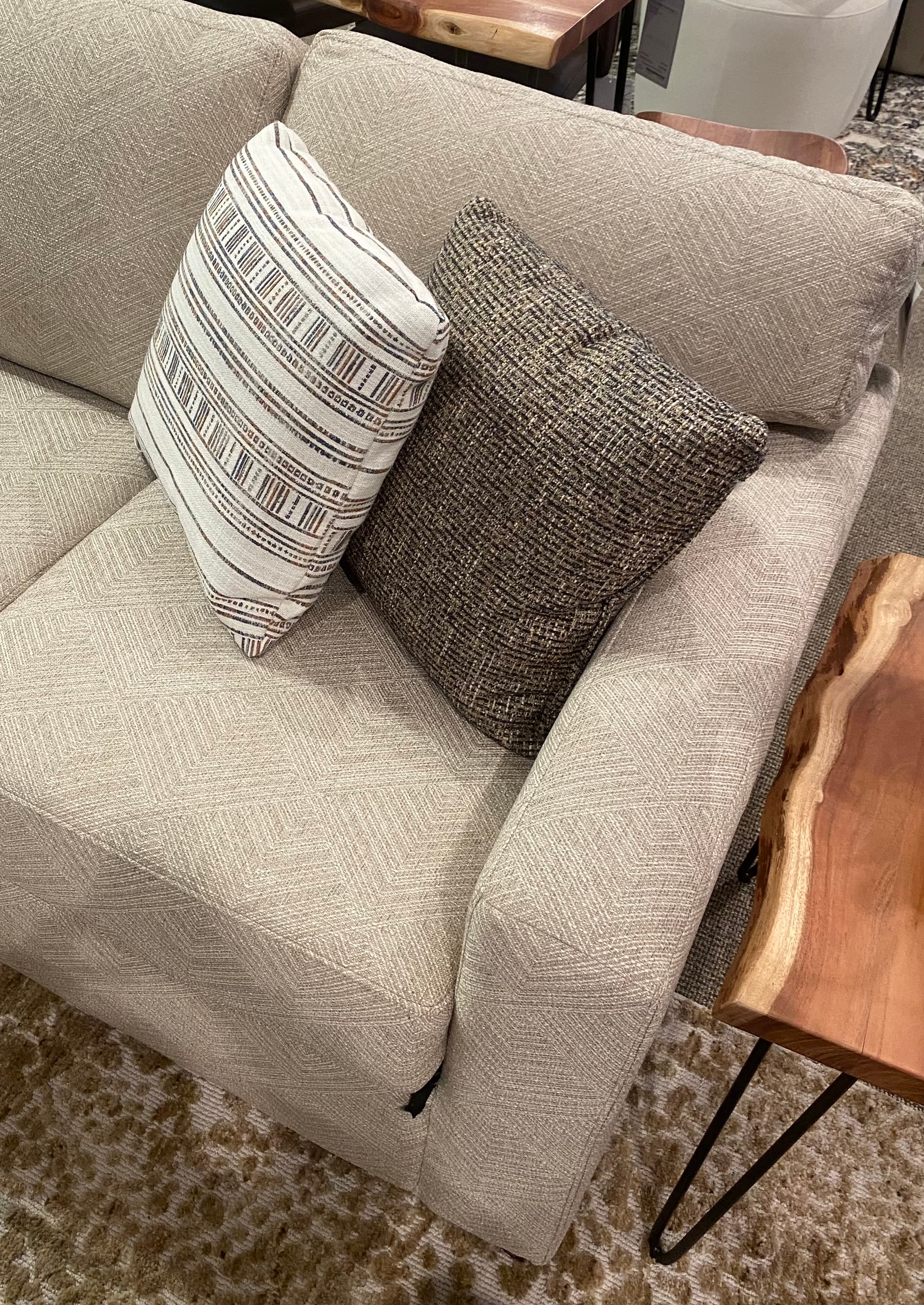 England 6250/AL Series Sectional