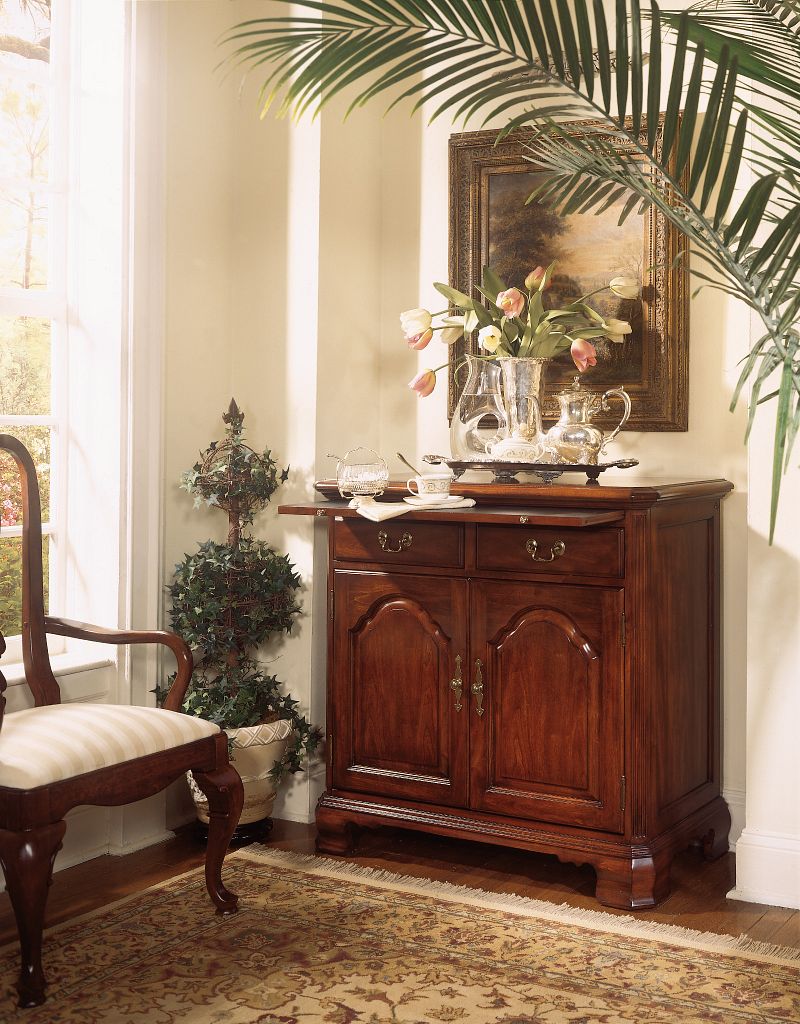 American Drew Cherry Grove 45th 792890 Traditional Dining Server