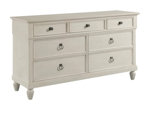 Coastal Saybrook 7-Drawer Dresser