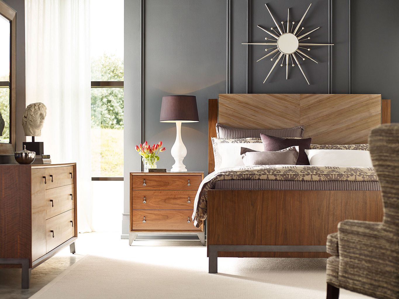 King Chevron Panel Bed