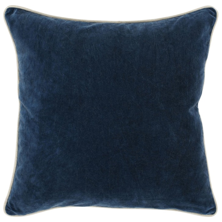 Classic Home Heirloom Velvet 22x22 Throw Pillow