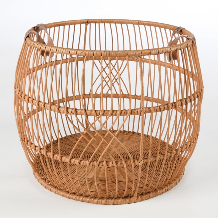 Classic Home Rug Displays Rattan Iron Natural Basket Medium 21x21x16