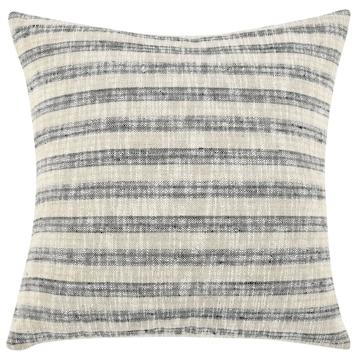 Classic Home LINNA 24x24 Throw Pillow