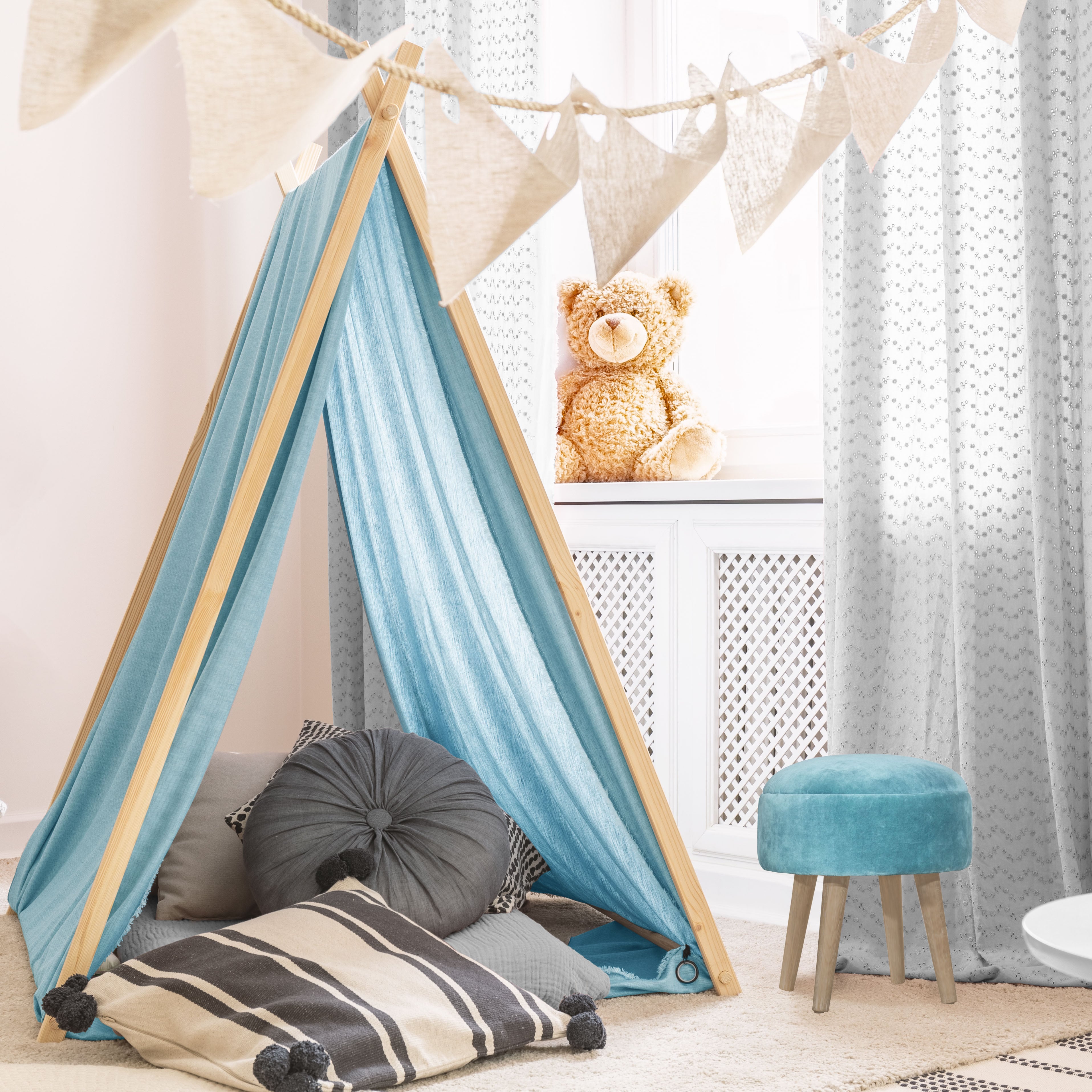 Hillsdale Mila 51087 MidCentury Modern Upholstered Backless Pouf