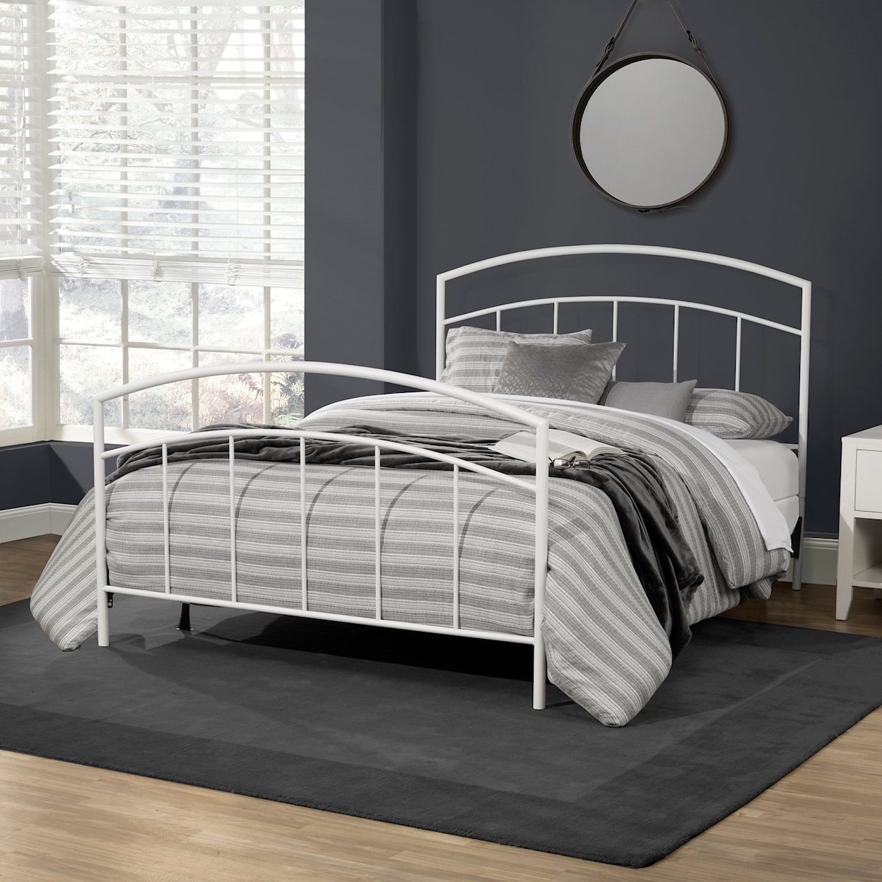 Hillsdale Julien King Bed