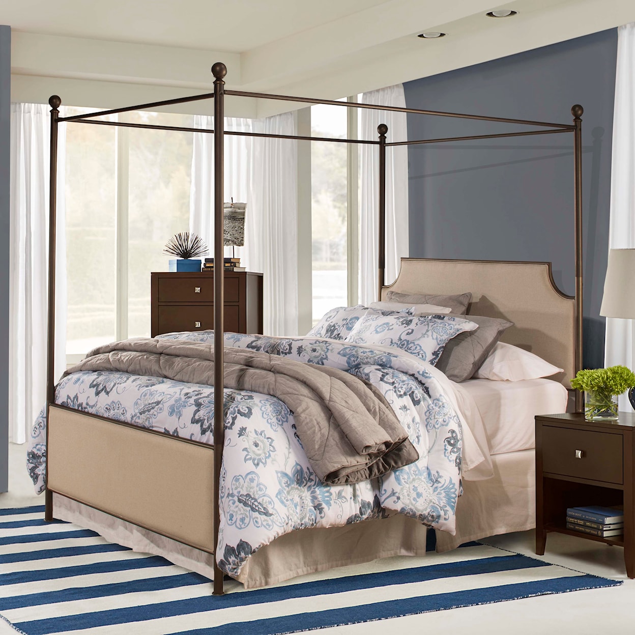 Hillsdale McArthur Queen Bed