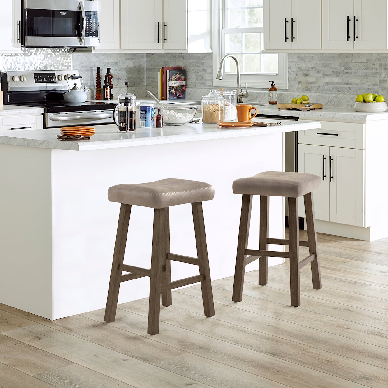 Hillsdale Saddle Counter Stool