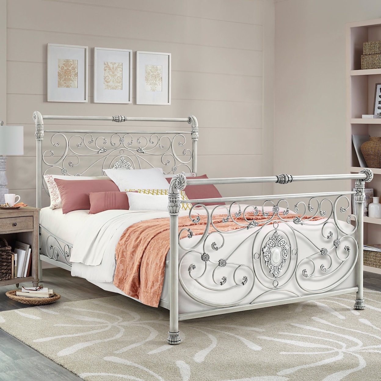 Hillsdale Mercer Queen Bed