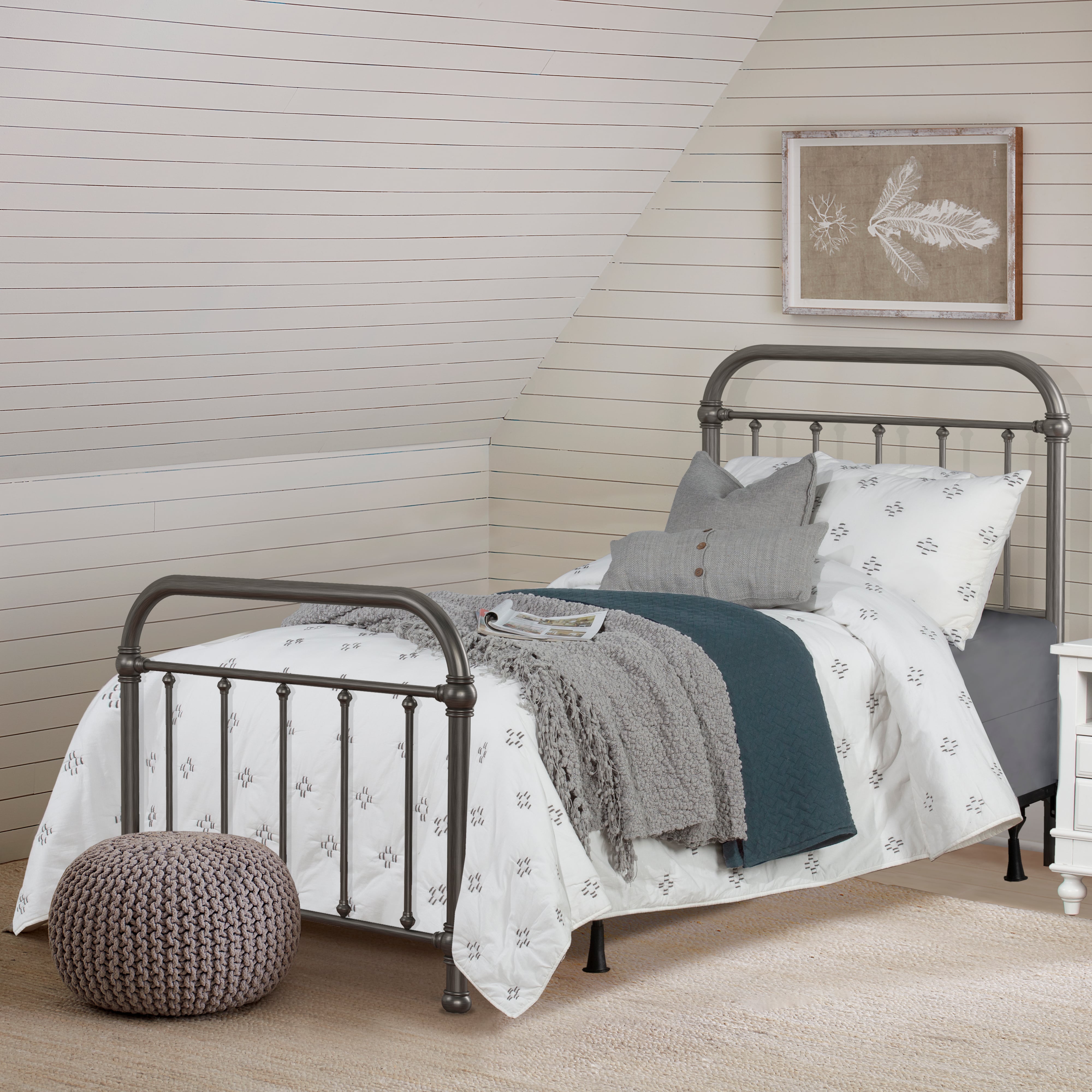 Hillsdale Kirkland Twin Bed