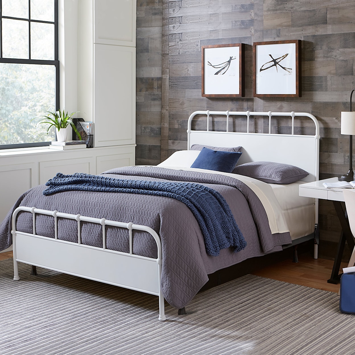 Hillsdale Grayson King Bed