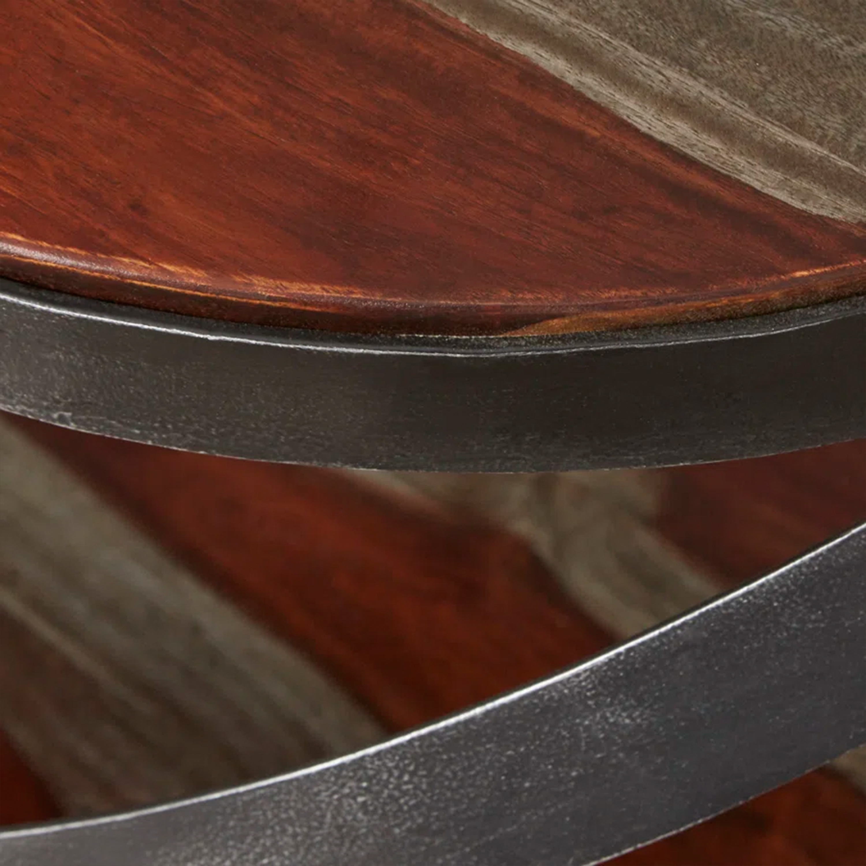 HH2 Home Home Creations Grayson Round Accent Table