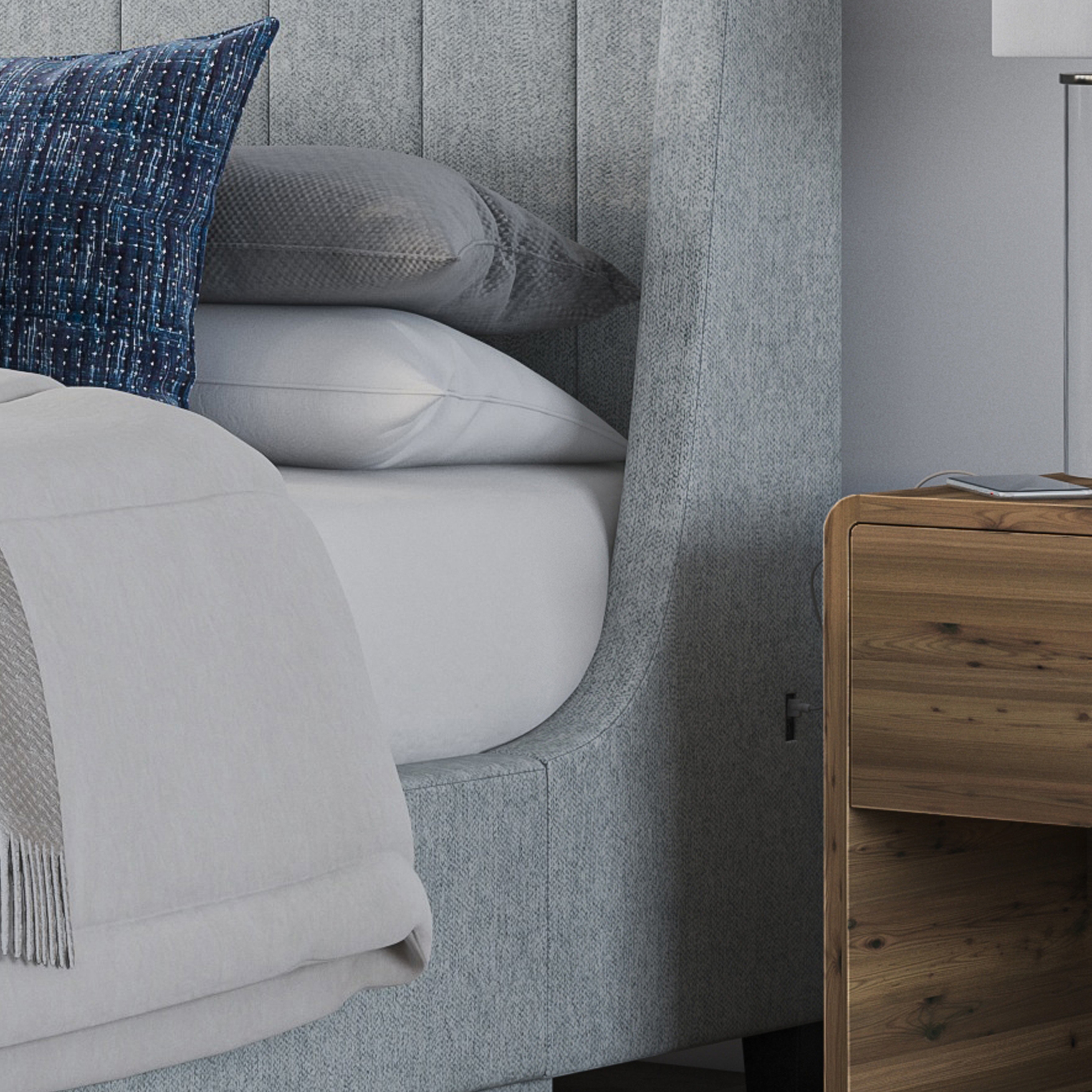 HH2 Home Copestone Winged Queen Platform Bed