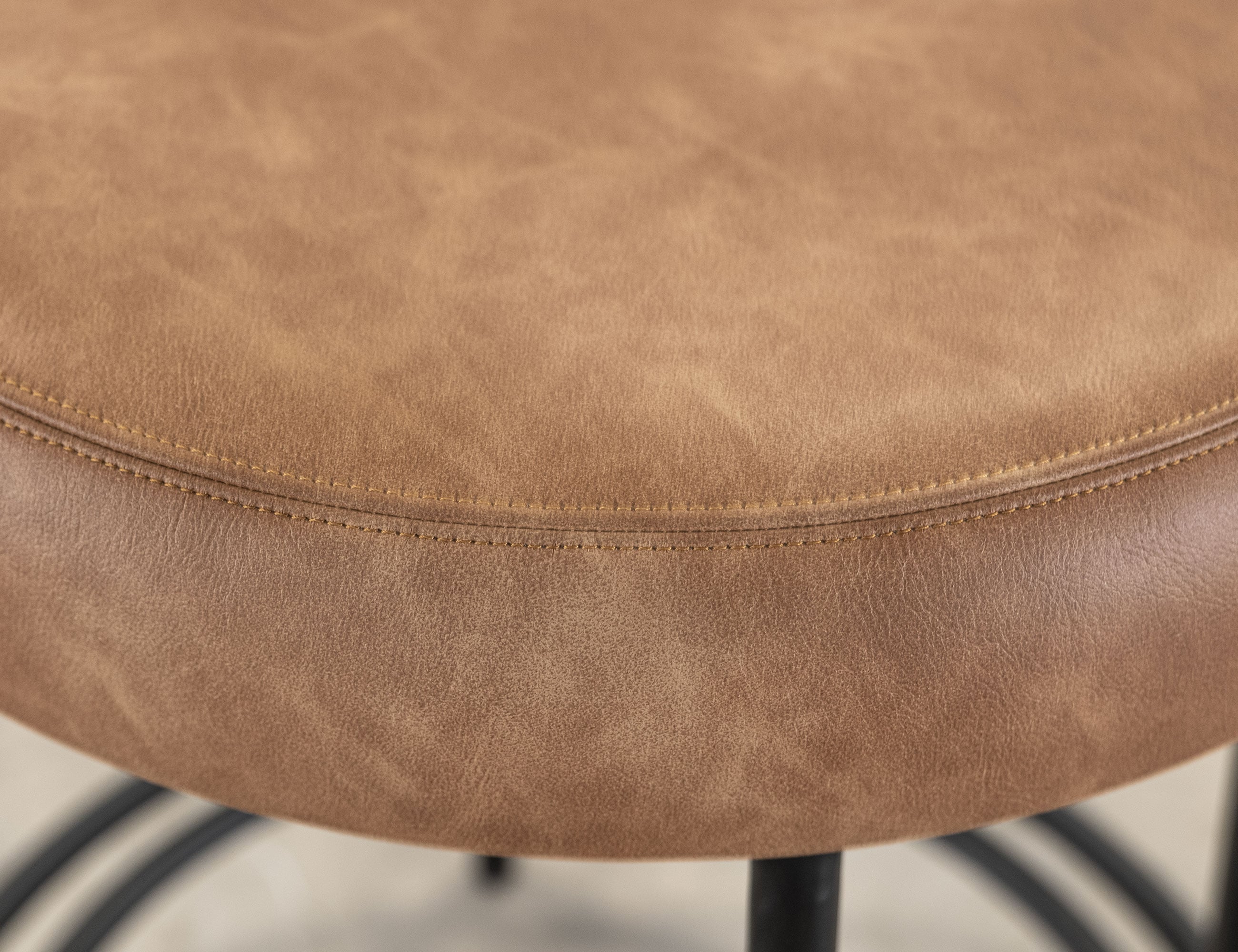 International Furniture Direct Frida Upholstered Barstool