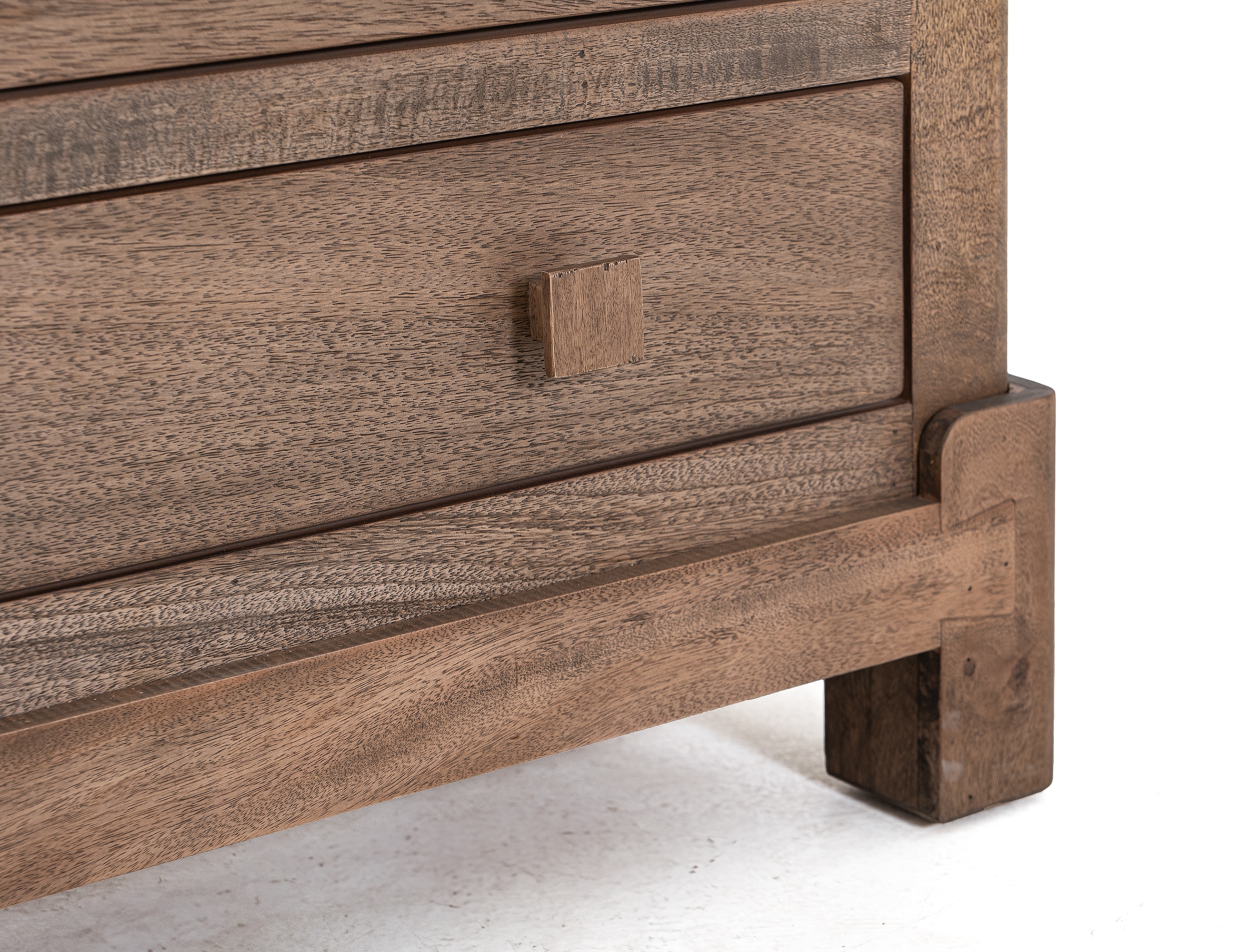 International Furniture Direct Atenas 2-Door Console