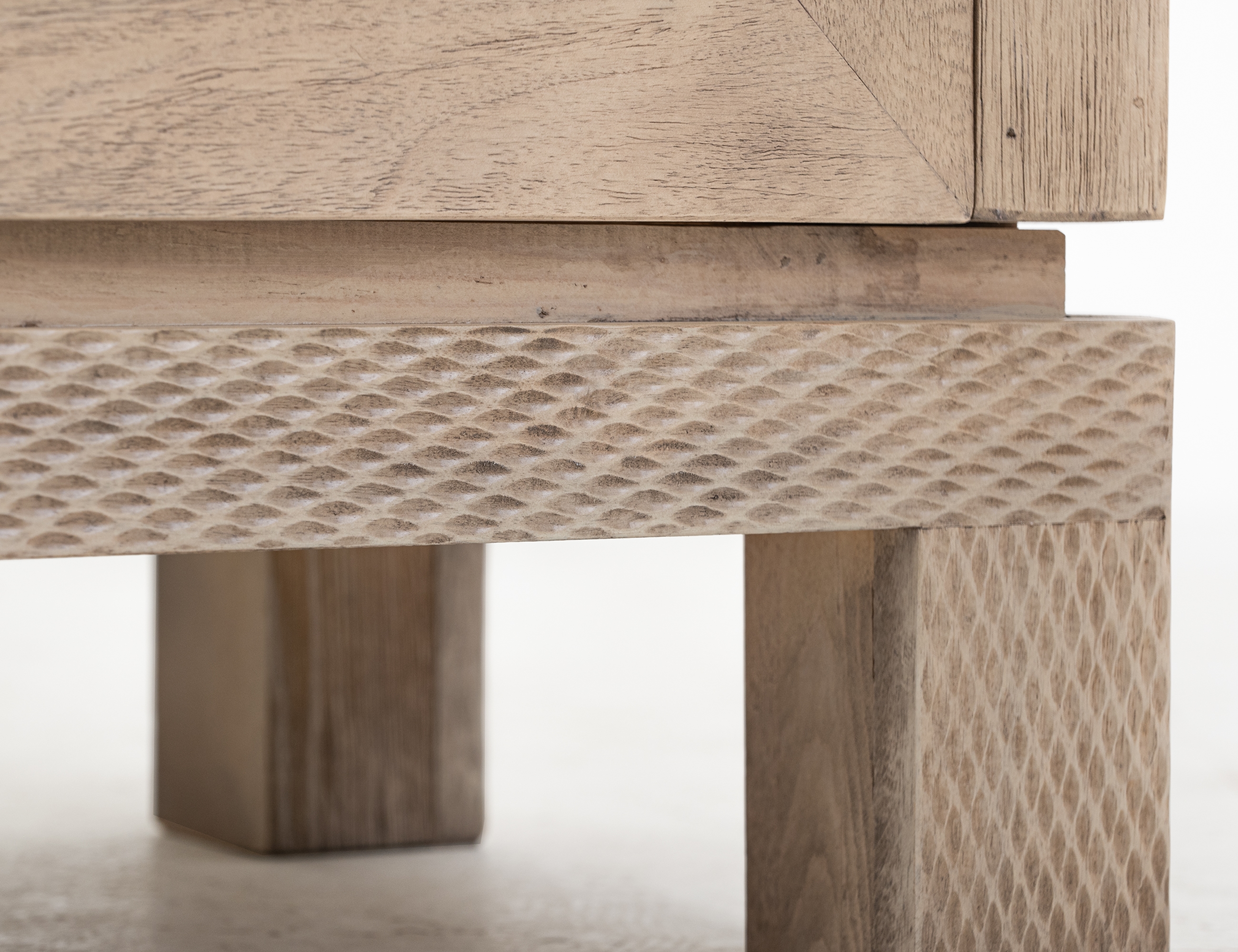 International Furniture Direct Solara 4-Door Console