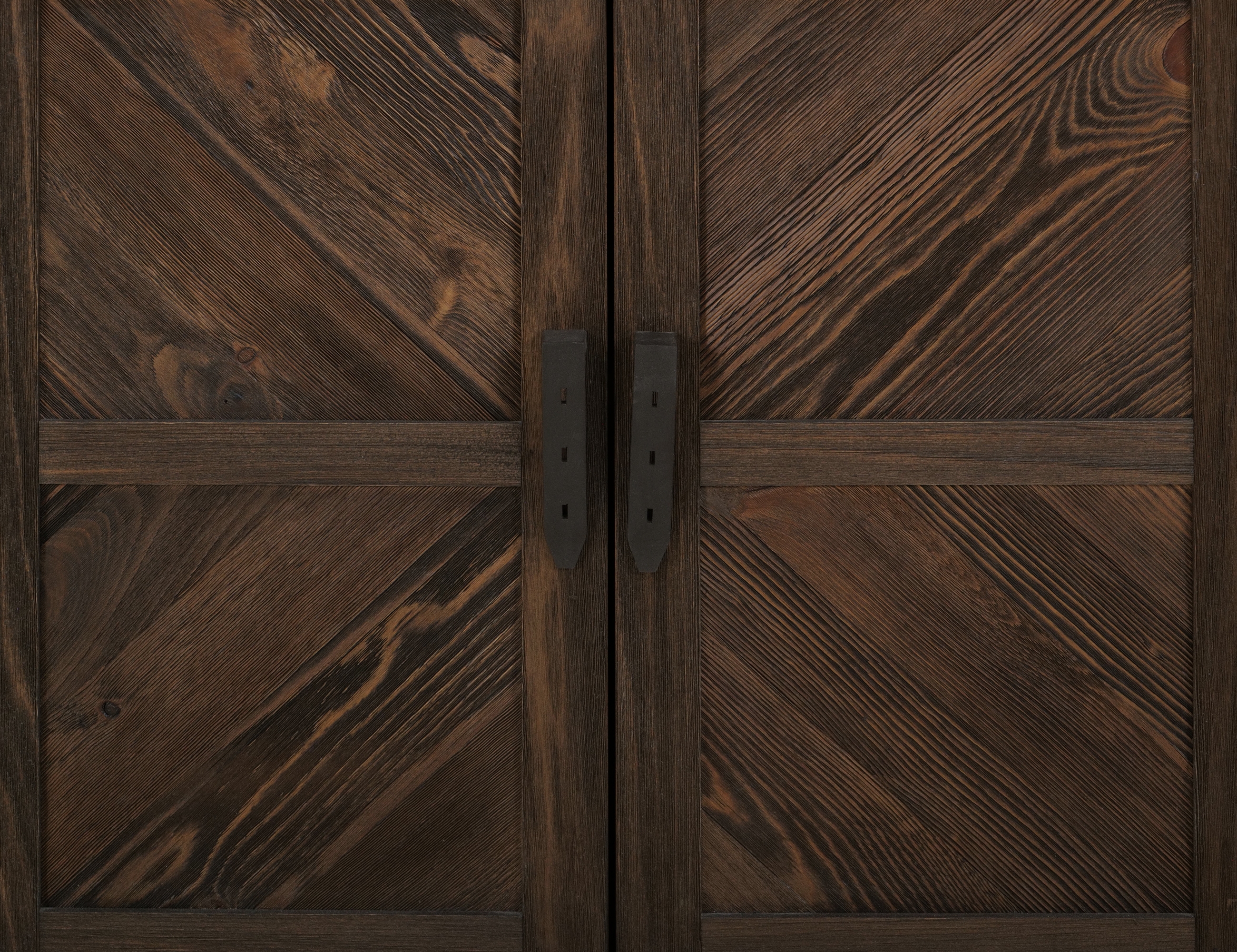 Uprooted Dutton 2-Drawer Bar