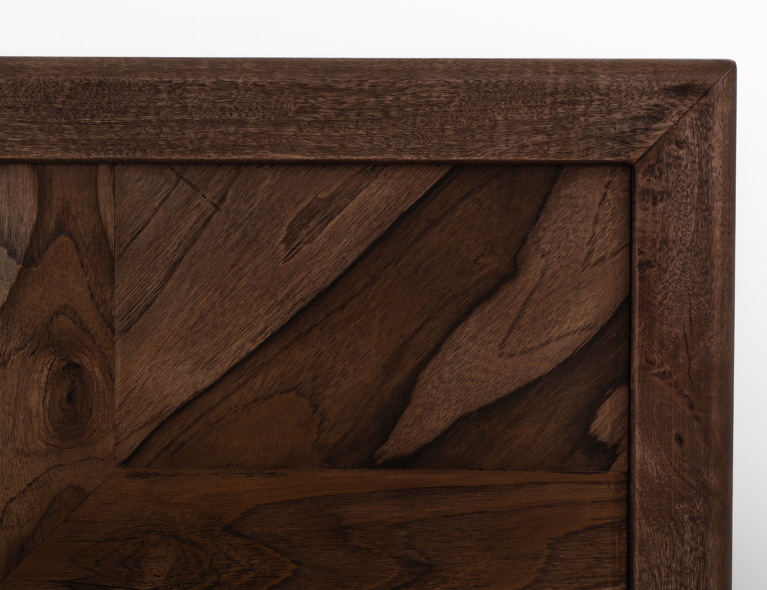 International Furniture Direct Praga Queen Panel Bed