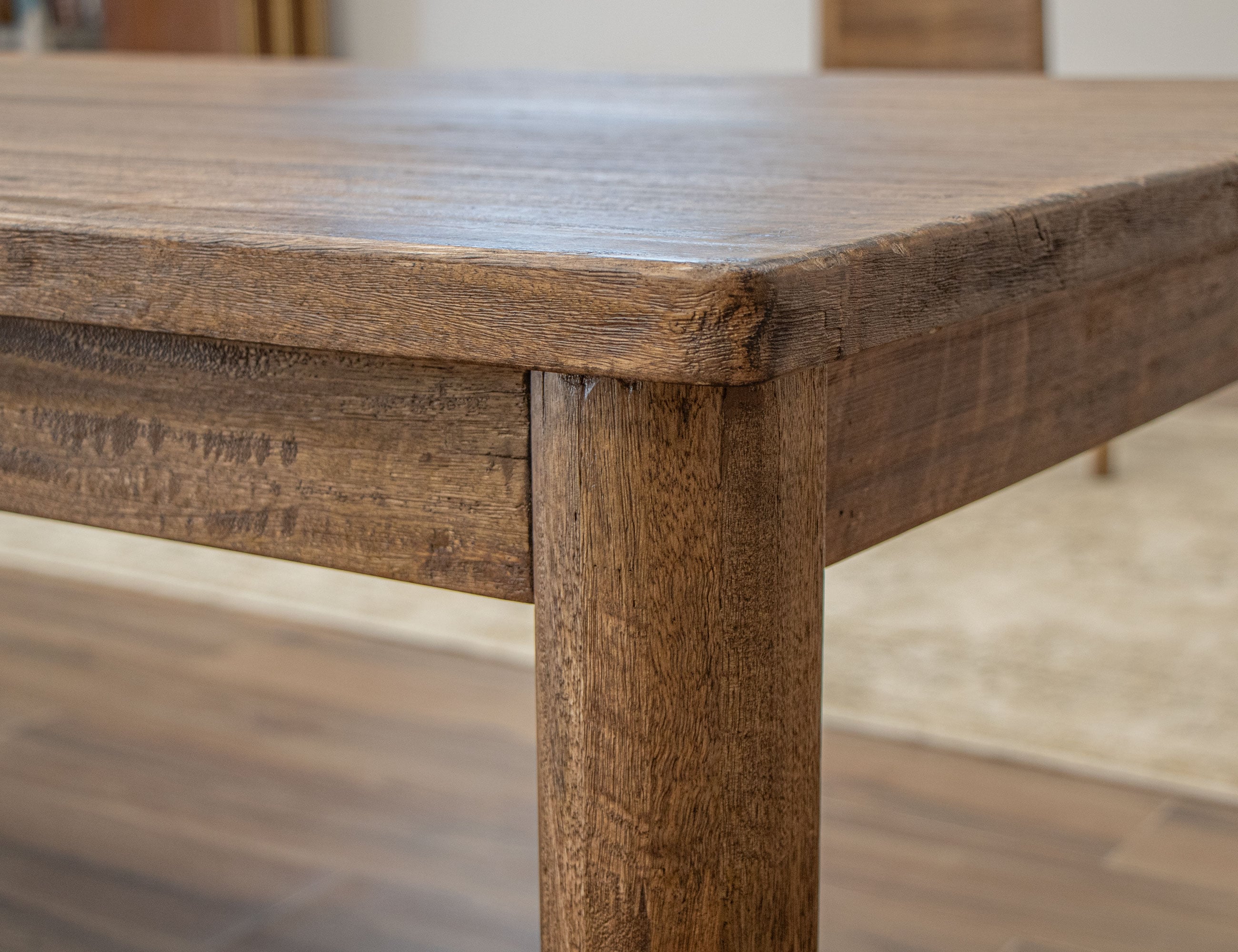 International Furniture Direct Olimpia Table