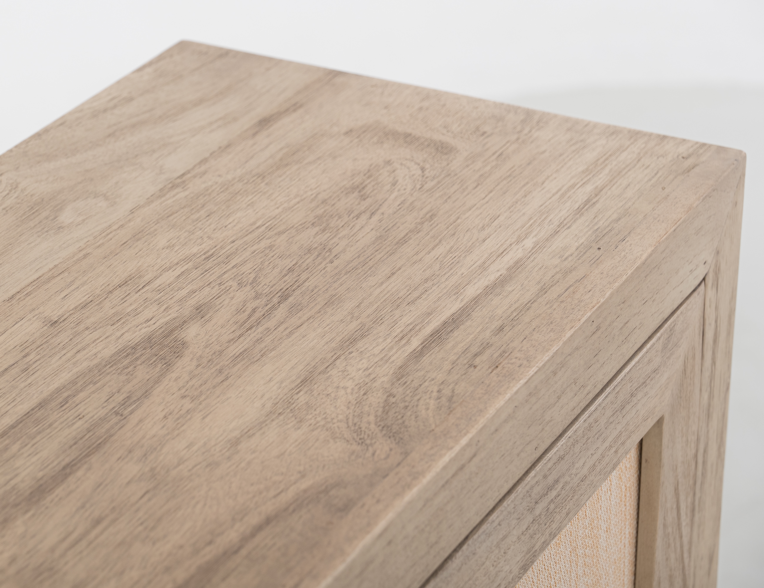 International Furniture Direct Solara 4-Door Console