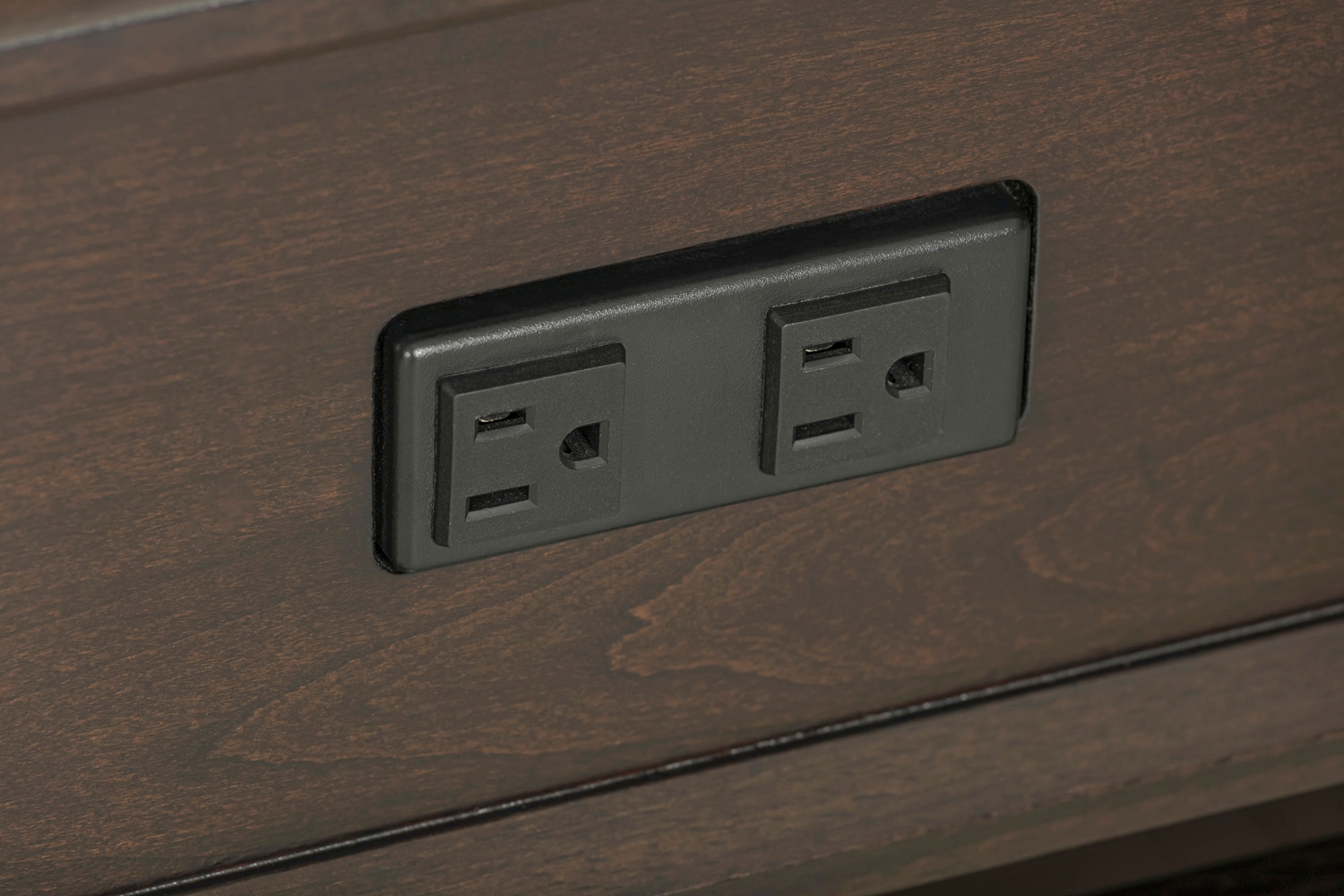 Aspenhome Sutton End Table