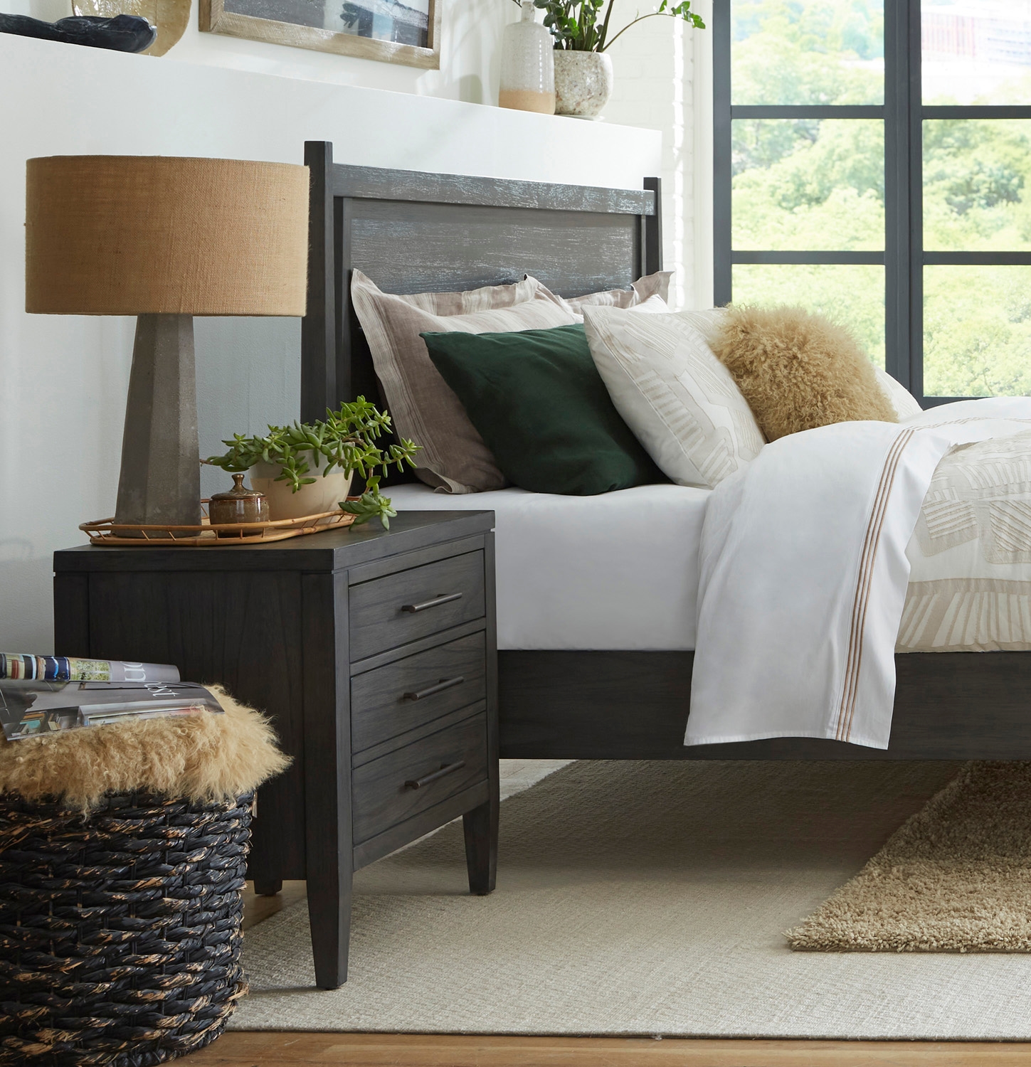 Aspenhome Preston 2-Drawer Nightstand