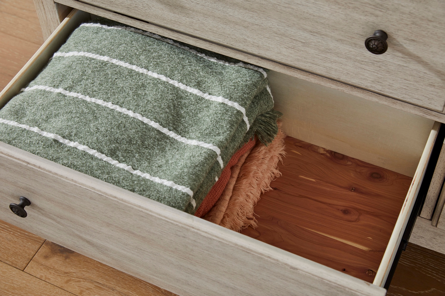 5-Drawer Bedroom Chest