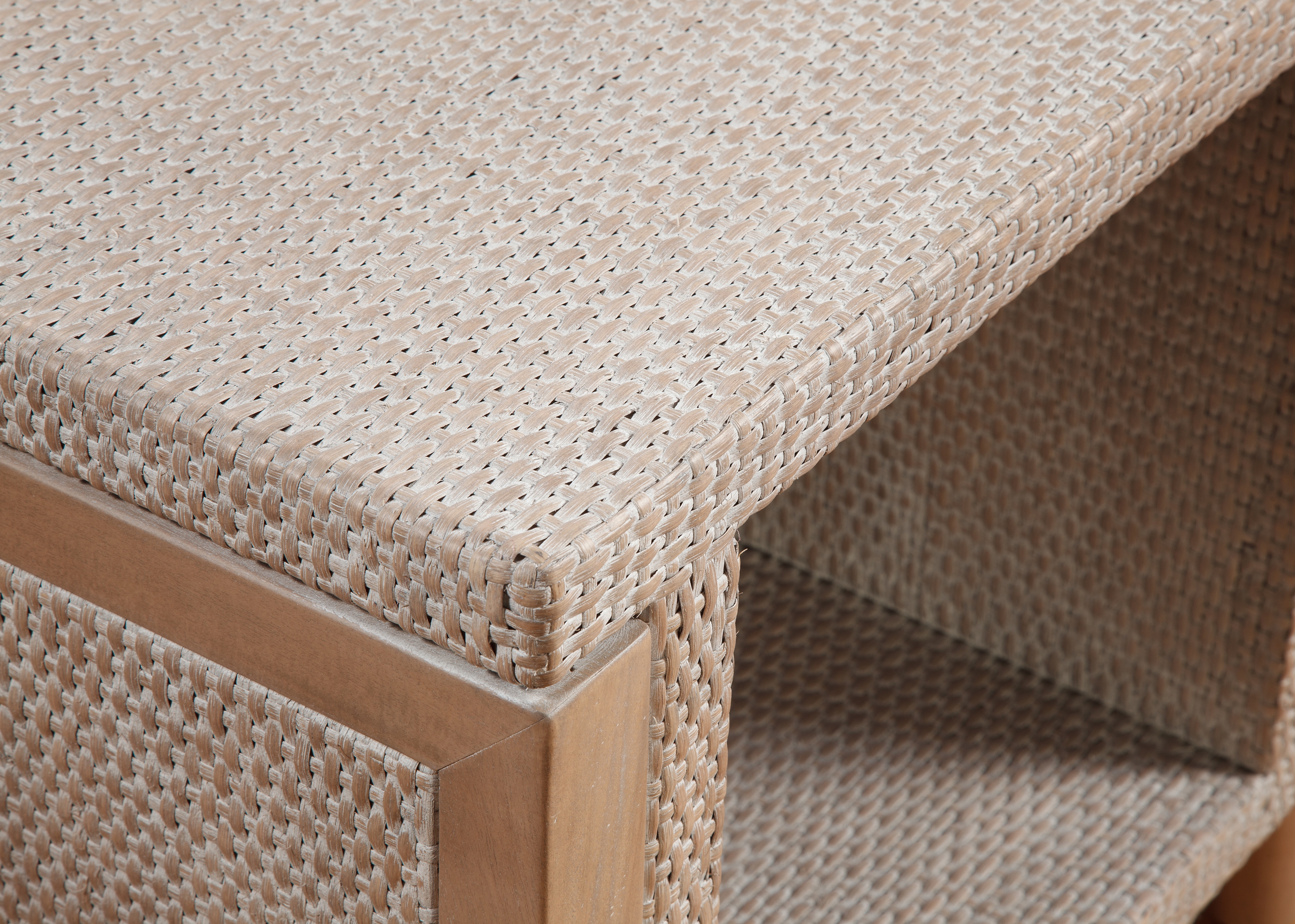 Breezewood End Table