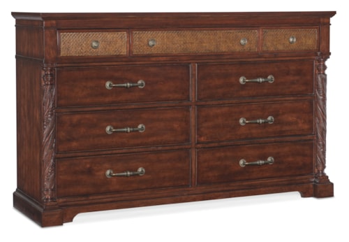Traditional 9-Drawer Dresser