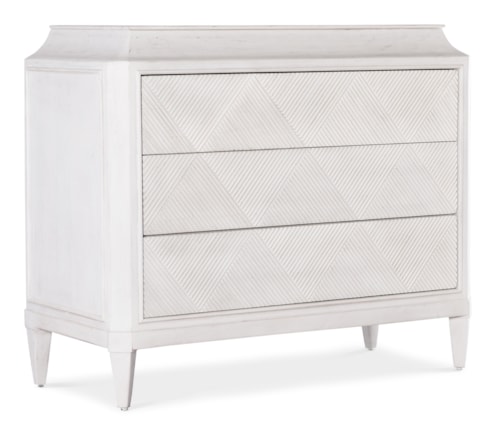 Casual Argyle 3-Drawer Chest with Tapered Legs