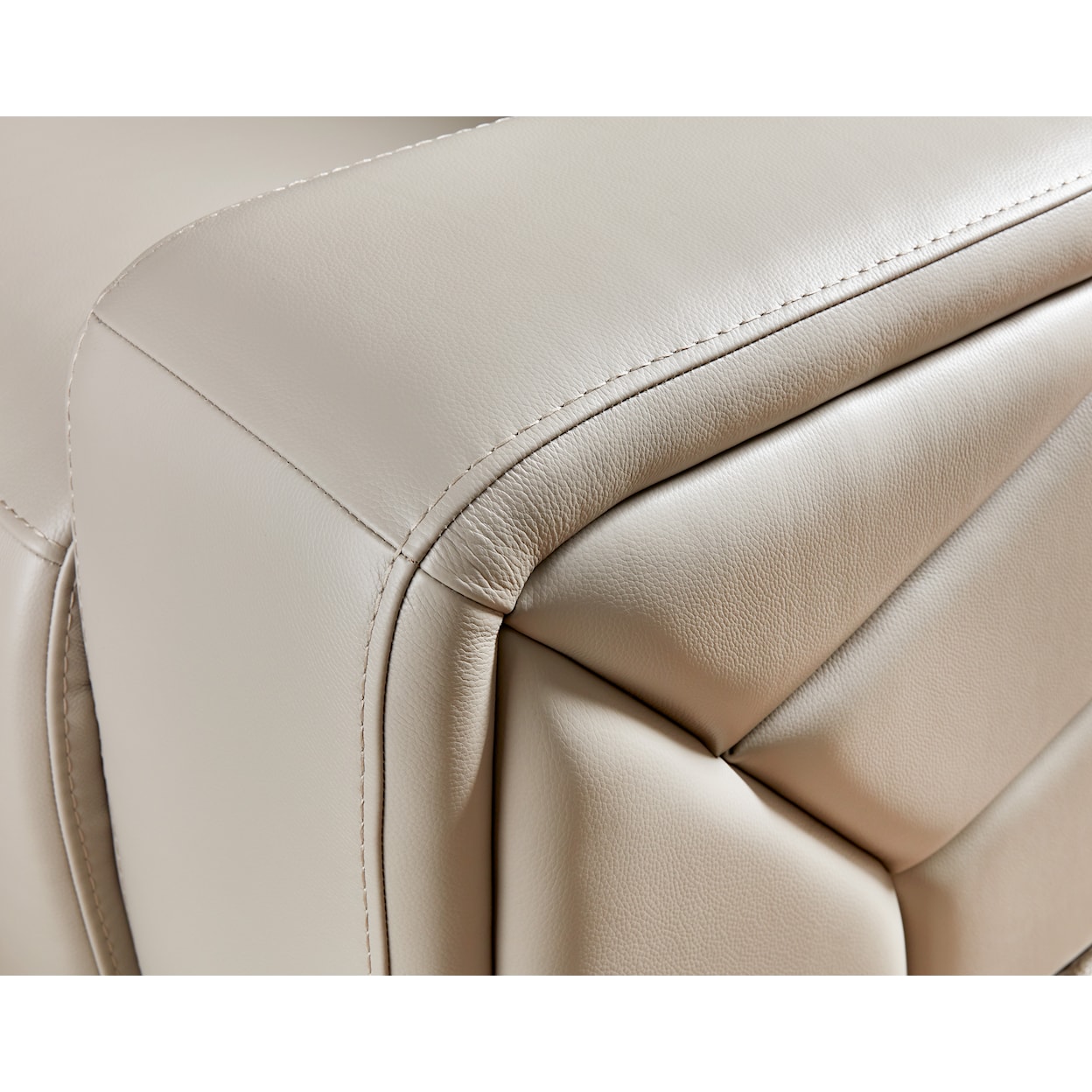 Hooker Furniture Opal Power Recline Sofa w/ Pwr Headrests