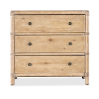 Casual 3-Drawer Nightstand