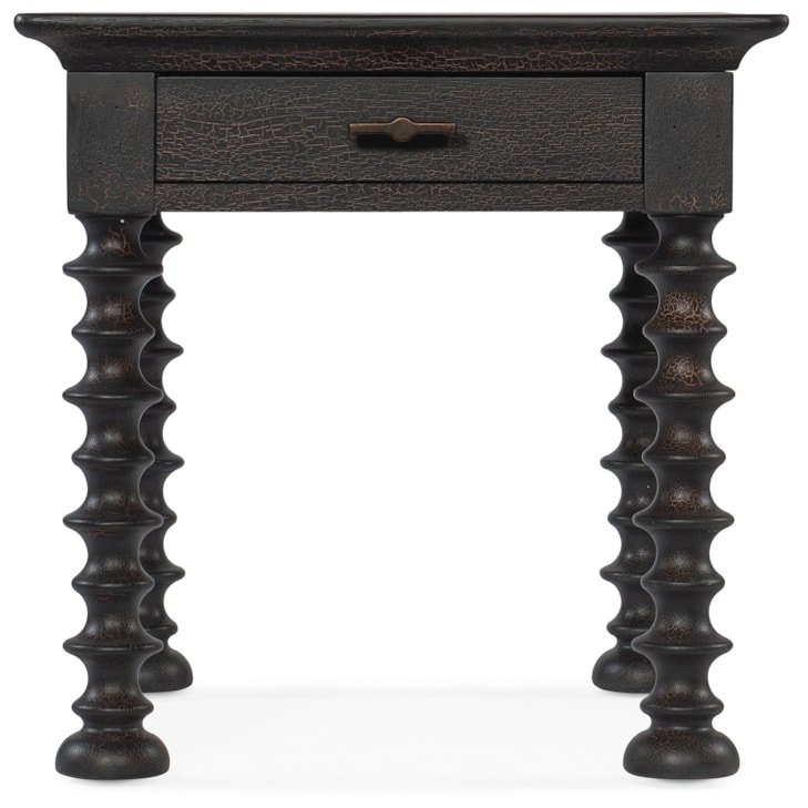 Hooker Furniture Big Sky Turned Leg End Table