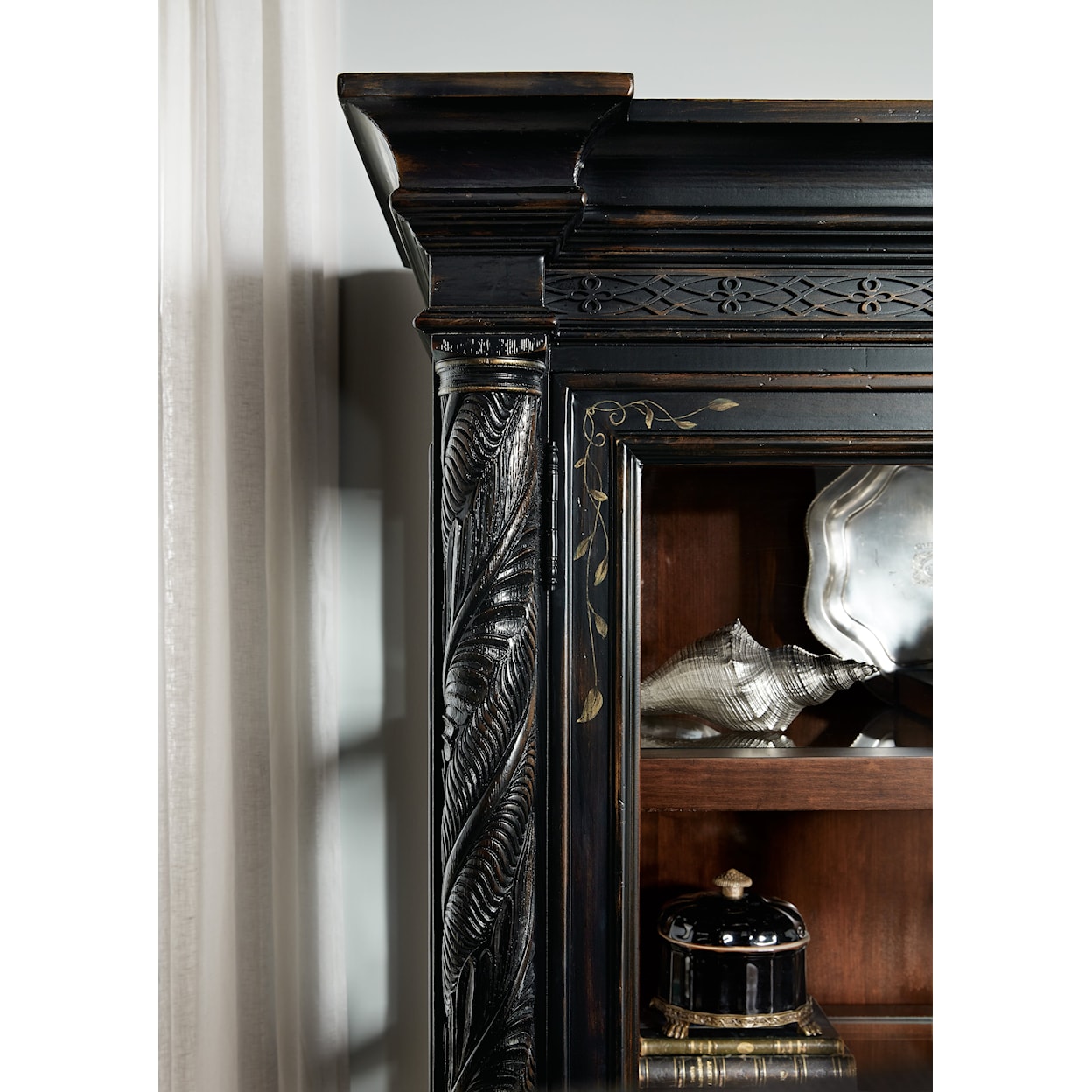 Hooker Furniture Charleston Display Cabinet
