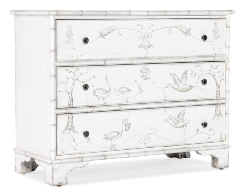 Traditional 3-Drawer Accent Chest