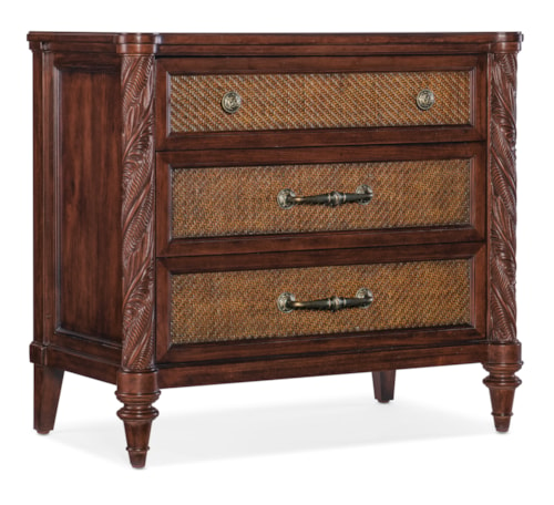 Traditional 3-Drawer Nightstand with USB Ports