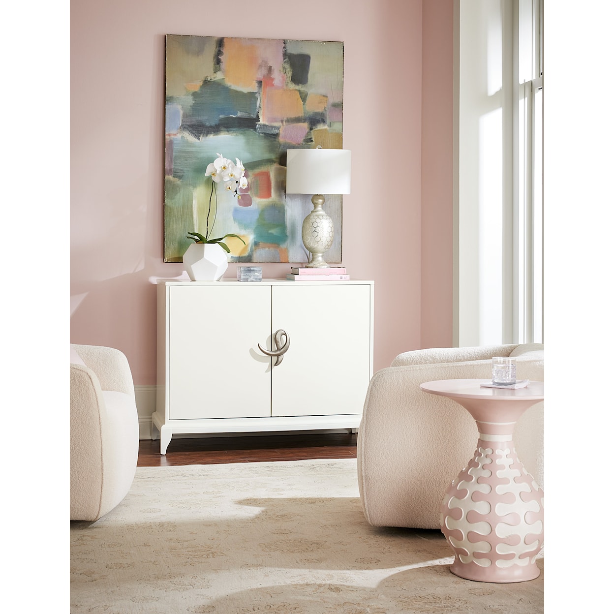 Hooker Furniture Komen Organization Round End Table