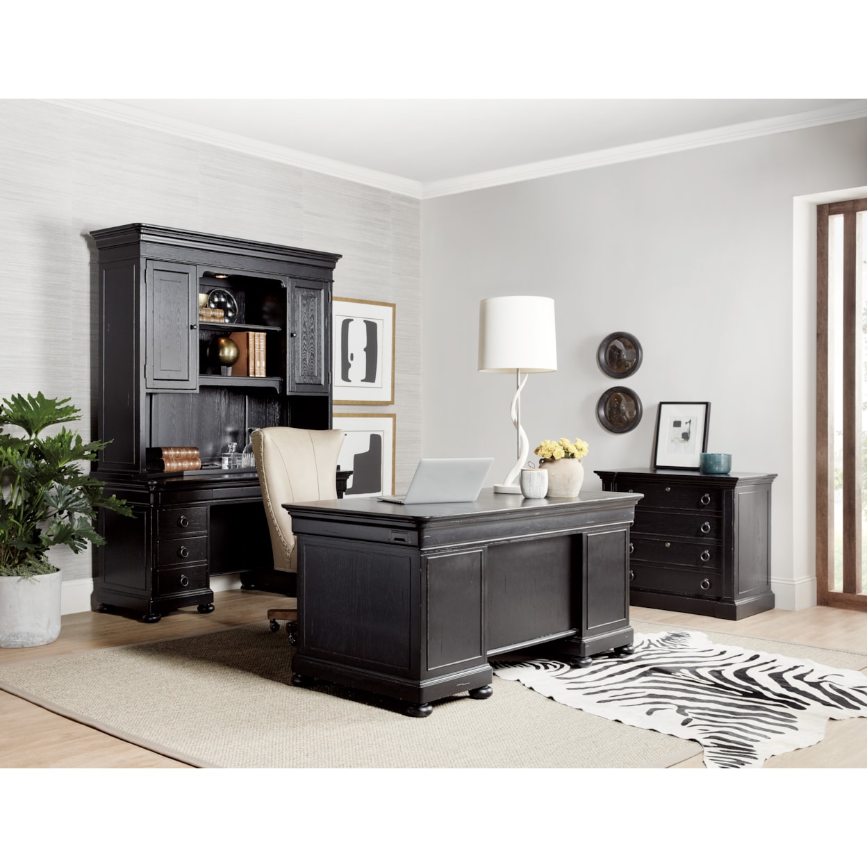 Hooker Furniture Bristowe Lateral File