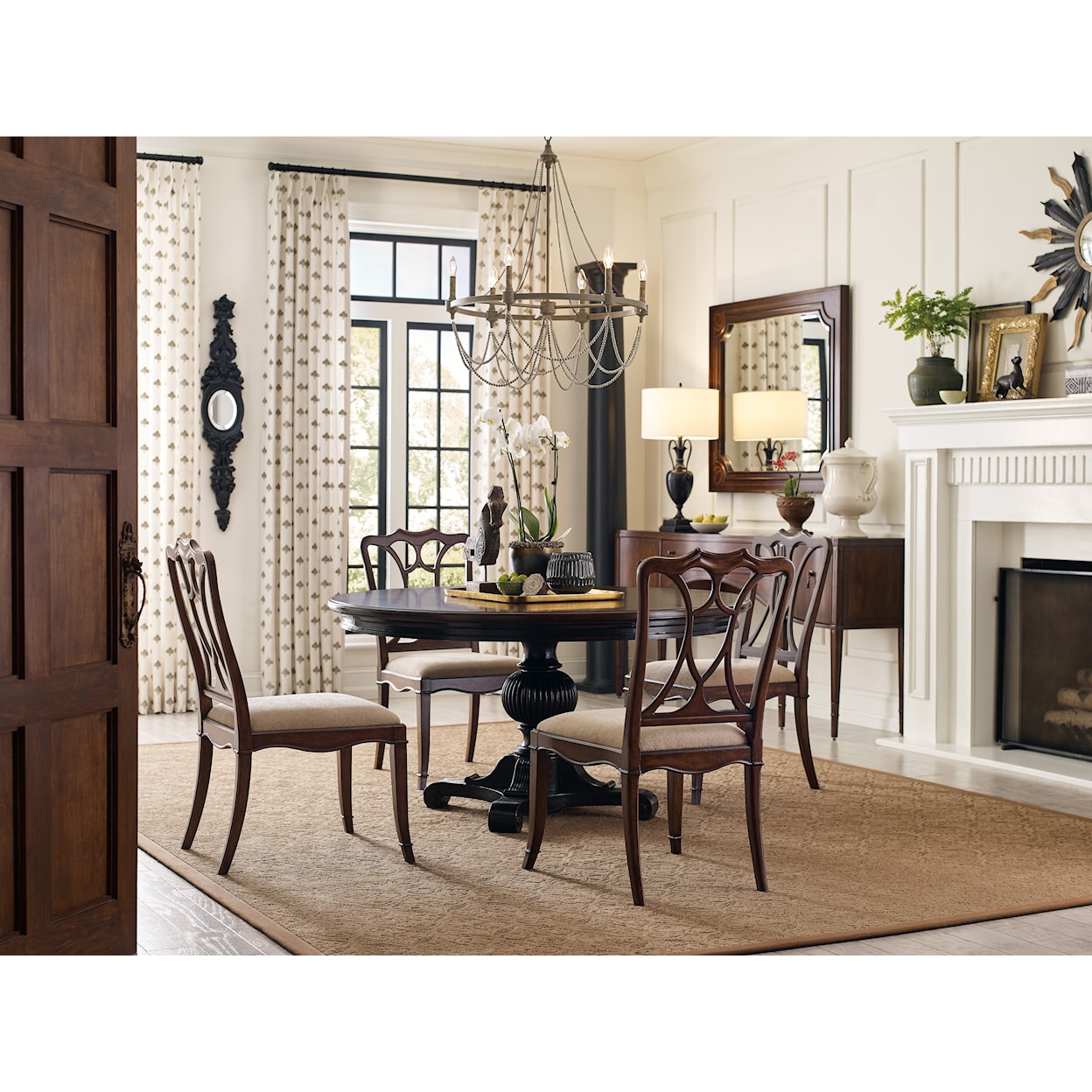 Hooker Furniture Charleston Round Dining Table