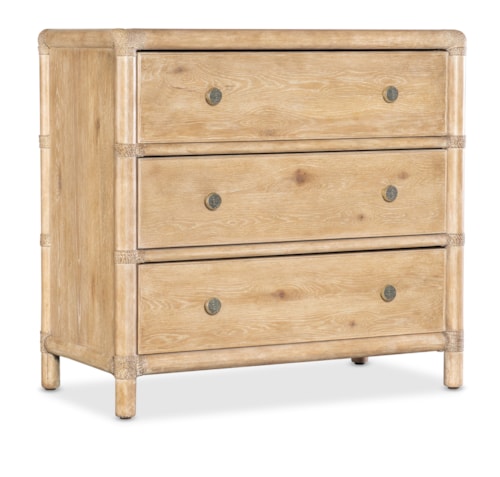 Casual 3-Drawer Nightstand